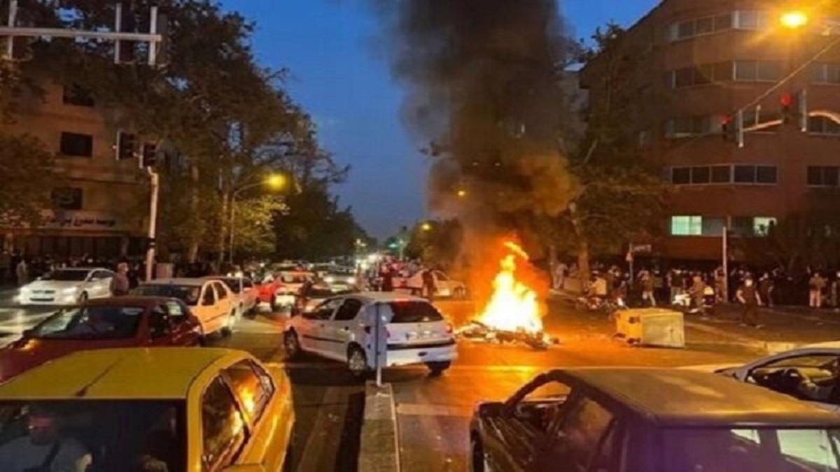 صحبت‌های دوستان شهید علی‌وردی درباره فعالیت‌های او + فیلم