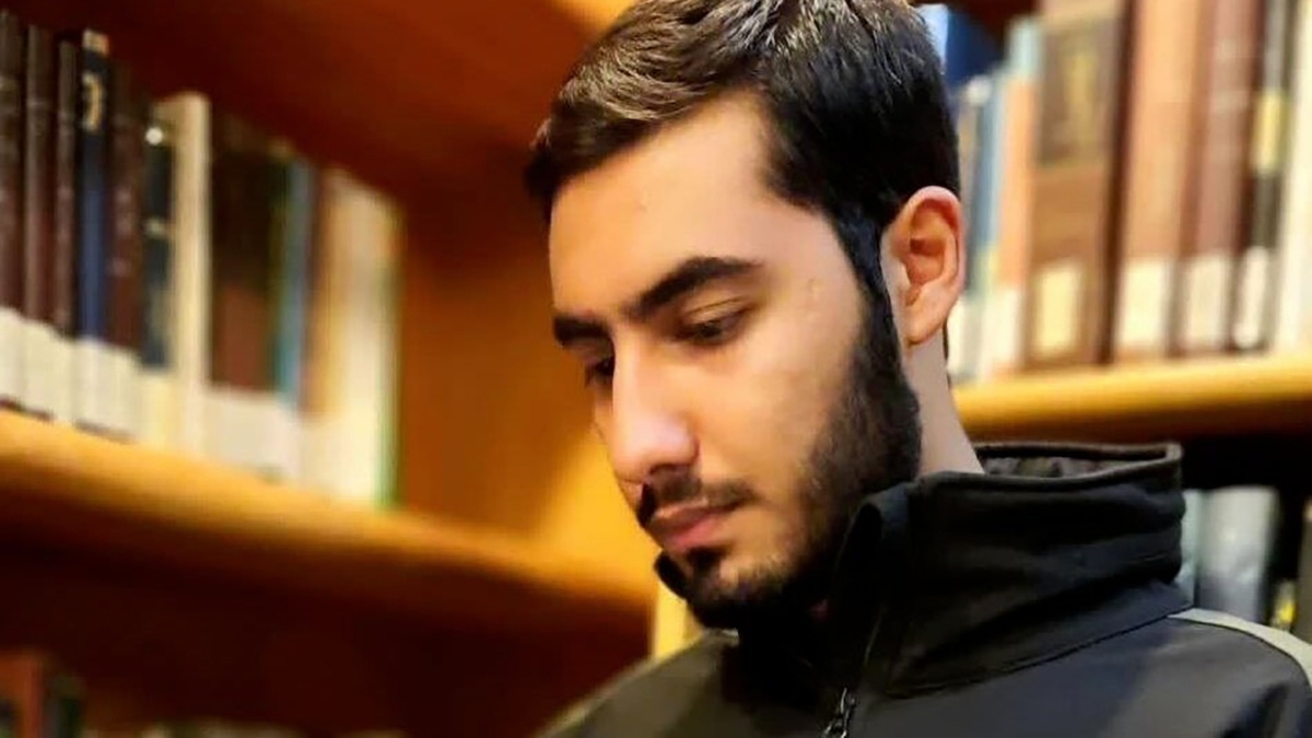 تشییع باشکوه پیکر مطهر شهید دفاع مقدس در اراک + فیلم
