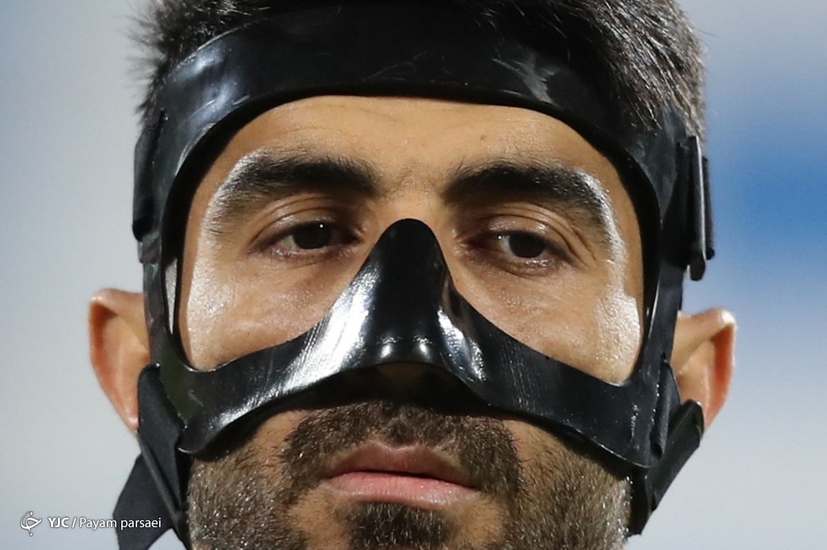 لیگ برتر فوتبال / پرسپولیس ۰ - پیکان ۰