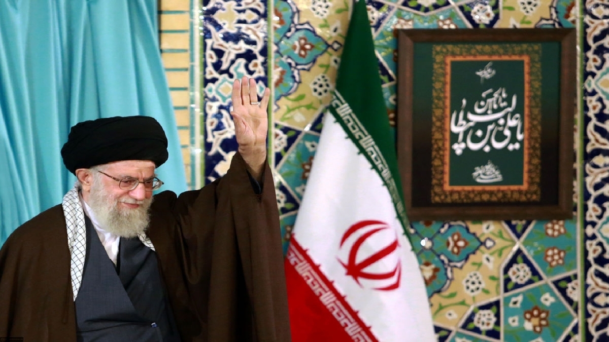 سخنرانی نوروزی رهبر انقلاب در حرم مطهر رضوی
