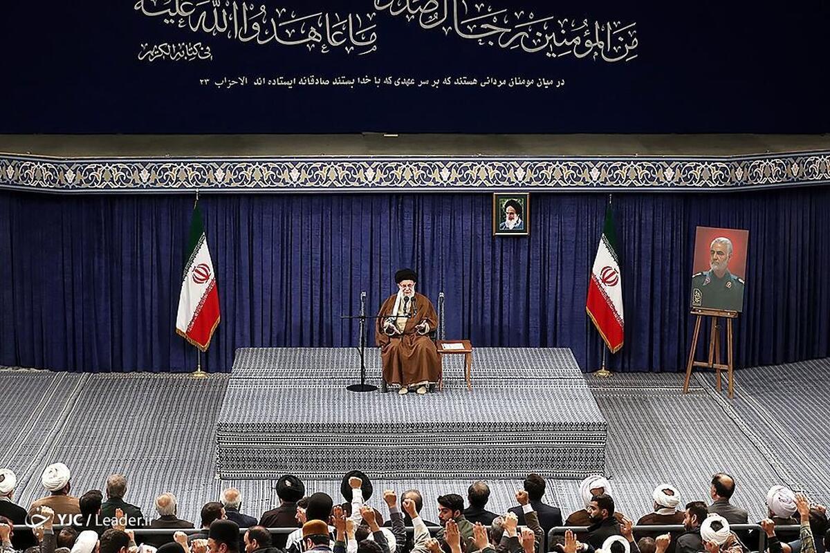 دیدار مداحان و شاعران اهل‌بیت علیهم السلام با رهبر انقلاب
