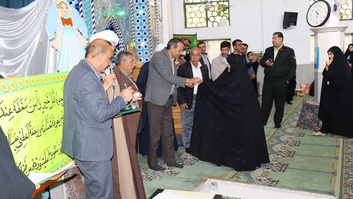 مراسم معنوی «ام داوود» معتکفین در کوی دانشگاه تهران