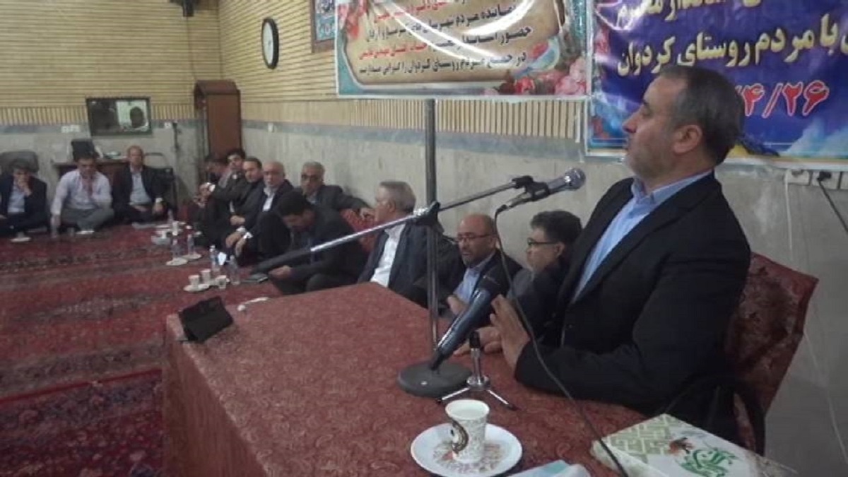 حدود ۵۰ درصد از منابع آب تهران را از آب زیرزمینی تامین می‌کنیم + فیلم