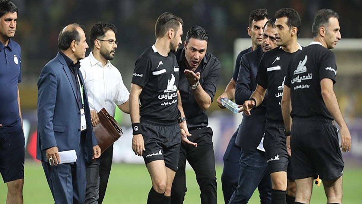 لیگ برتر فوتبال کشور / سپاهان اصفهان  - استقلال تهران