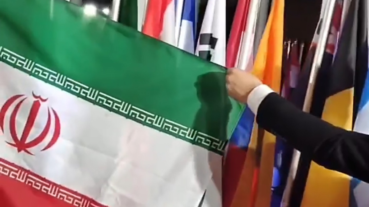 علت بازپس‌گیری مدال‌های بازیکنان تیم ملی ایران + فیلم