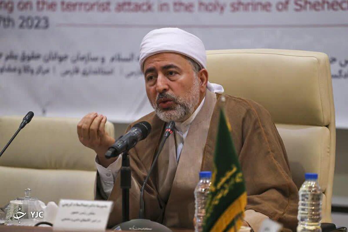 قرآن کریم چگونه می‌تواند شفابخش باشد؟ + فیلم