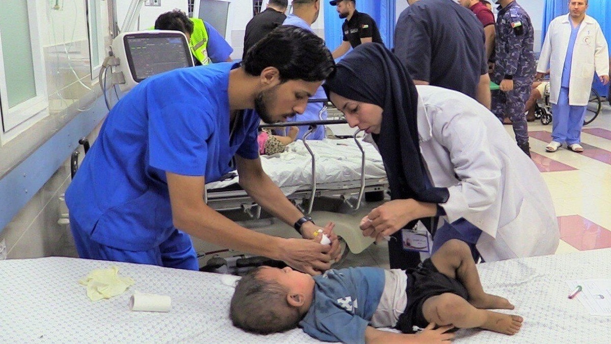 درخواست یک دختر فلسطینی در زیر آوار از امدادگران + فیلم