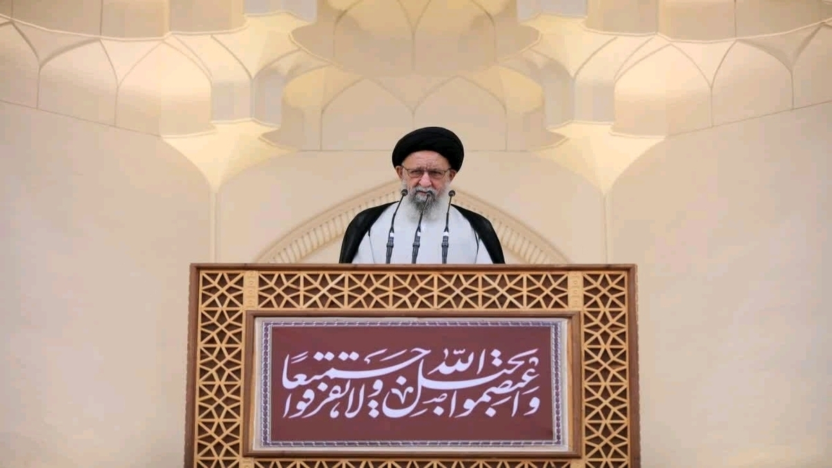  برگزاری نماز جمعه در شمال غزه پس از ۱۲۶ روز + فیلم