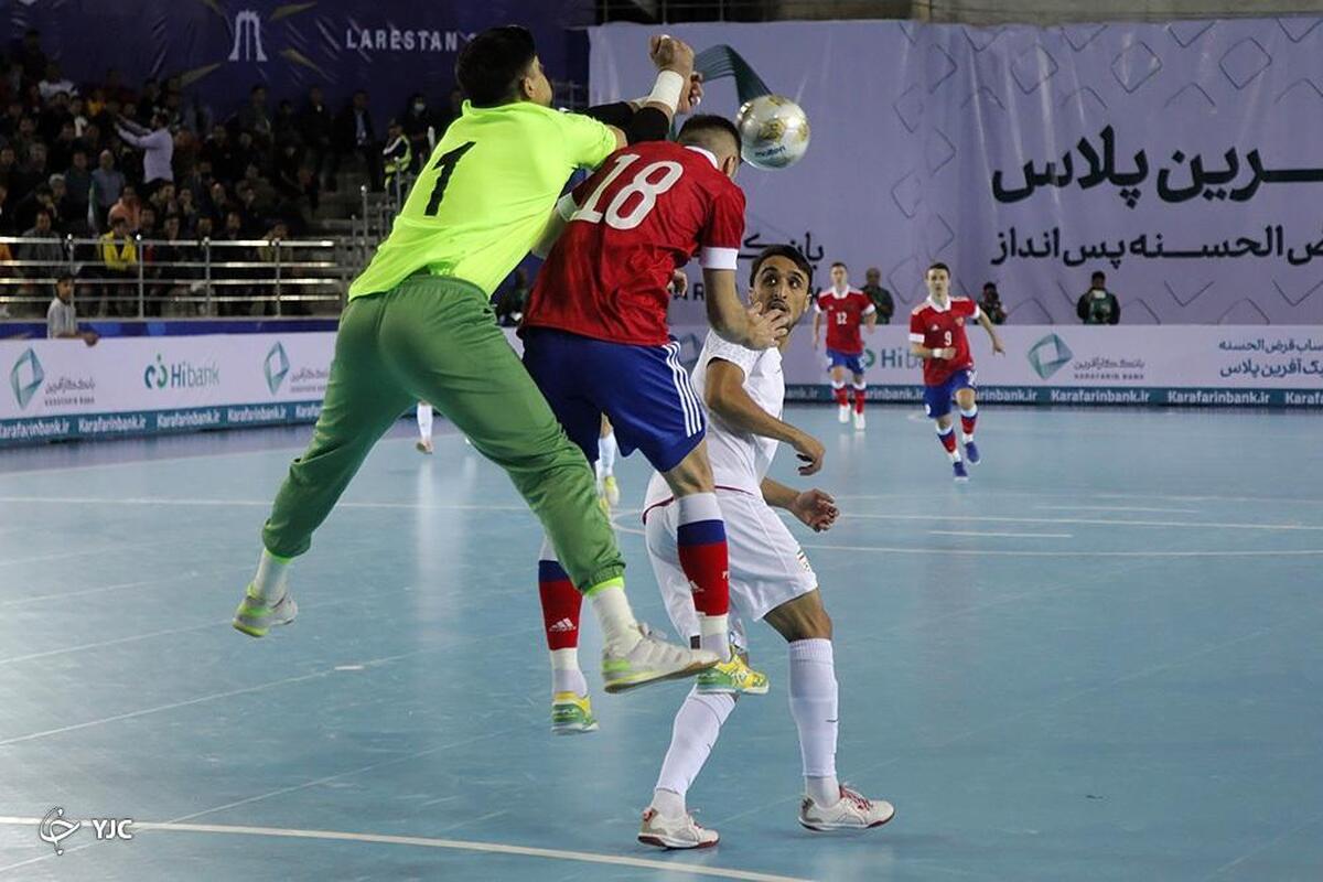 مسابقه دوستانه فوتبال منتخب ۹۸ و پیشکسوتان سرخابی