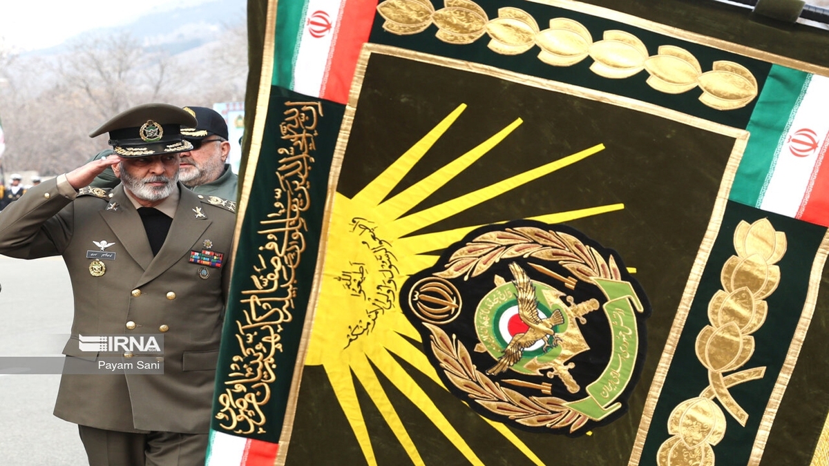 دیدار مسئولان نظام و سفرای کشور‌های اسلامی با رهبر انقلاب