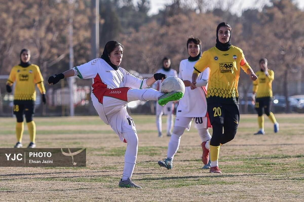 لیگ برتر فوتبال / پرسپولیس - خیبر خرم آباد