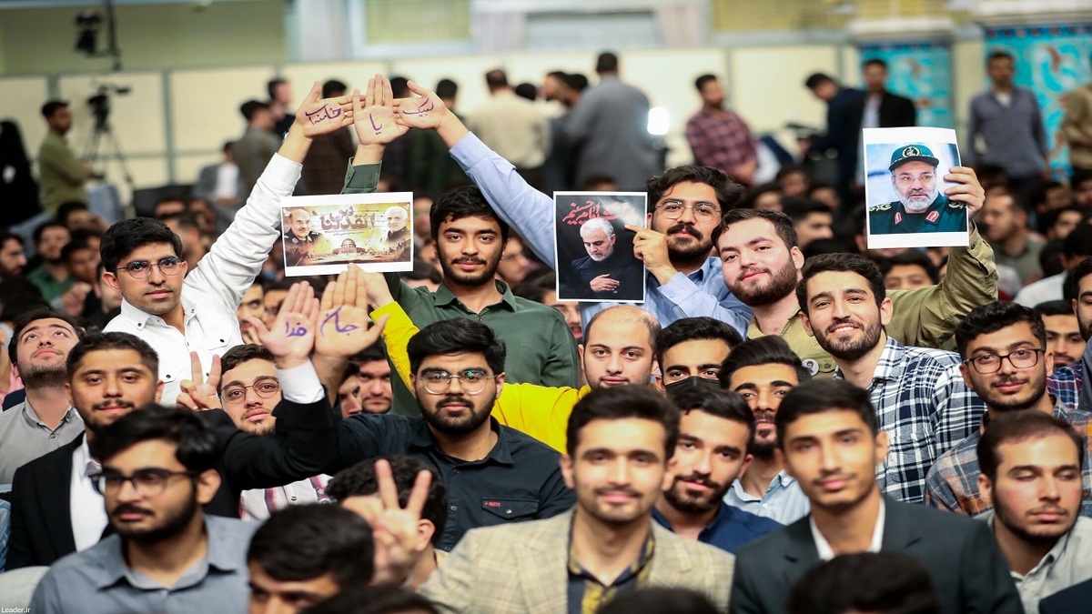 شهید سلیمانی تاریخ را برای دهه‌ها ساخت + فیلم