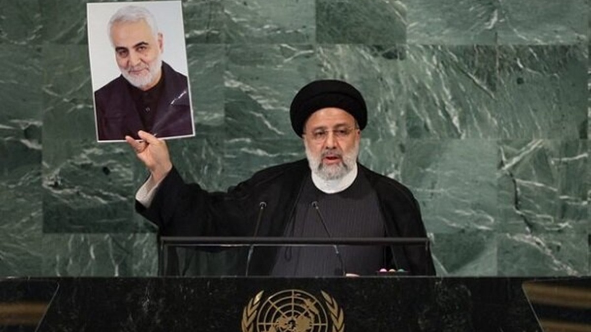 شهید سلیمانی؛ یک قهرمان و الگوی جهانی + فیلم