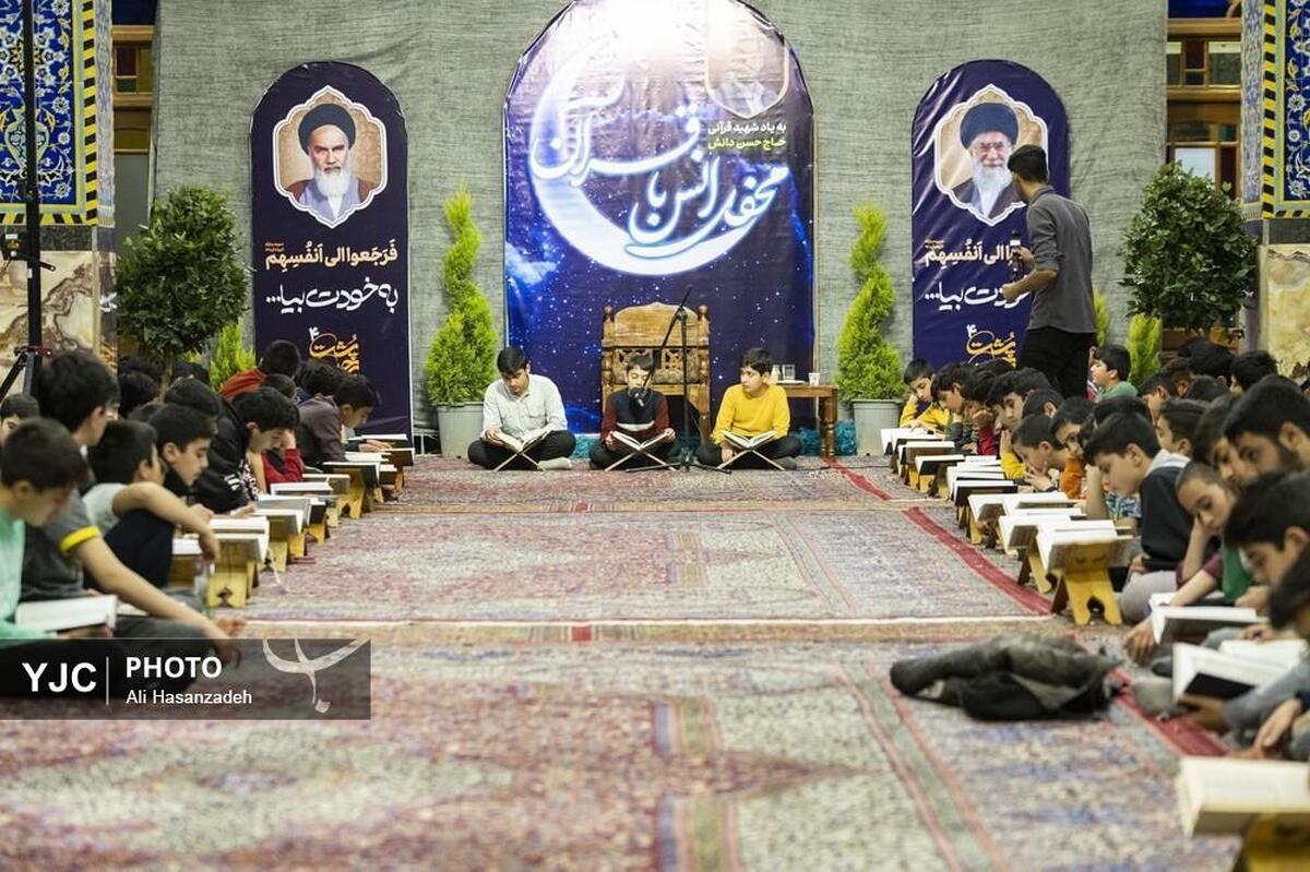 جشن ولادت امام زمان (عج) در بازار غلامعلی سیاه یزد