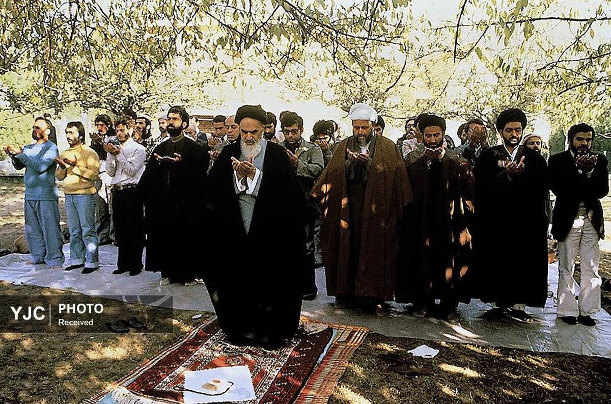 بازگشت تاریخی حضرت امام خمینی (ره) به ایران در آیینه تصاویر