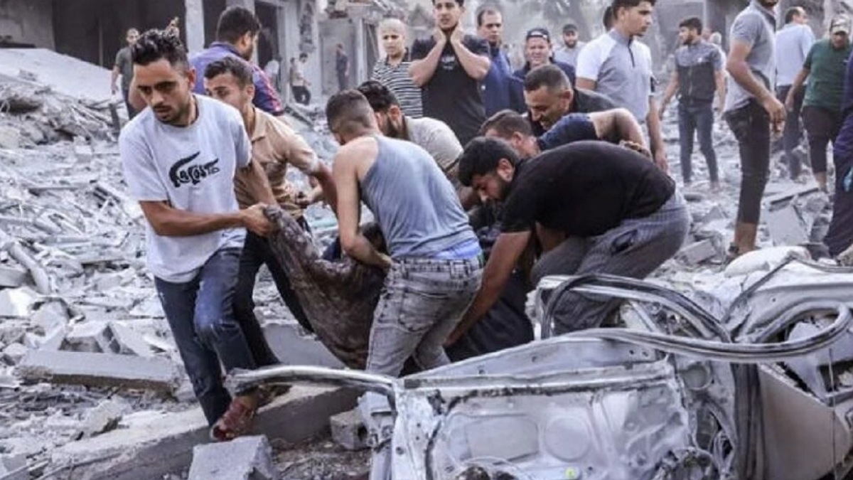 برافراشتن پرچم فلسطین بر فراز ویرانه‌های اردوگاه جبالیا + فیلم