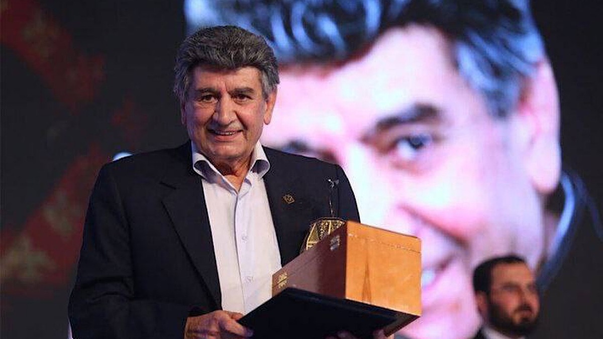 آخرین مصاحبه باشگاه خبرنگاران جوان با منوچهر والی‌زاده + فیلم