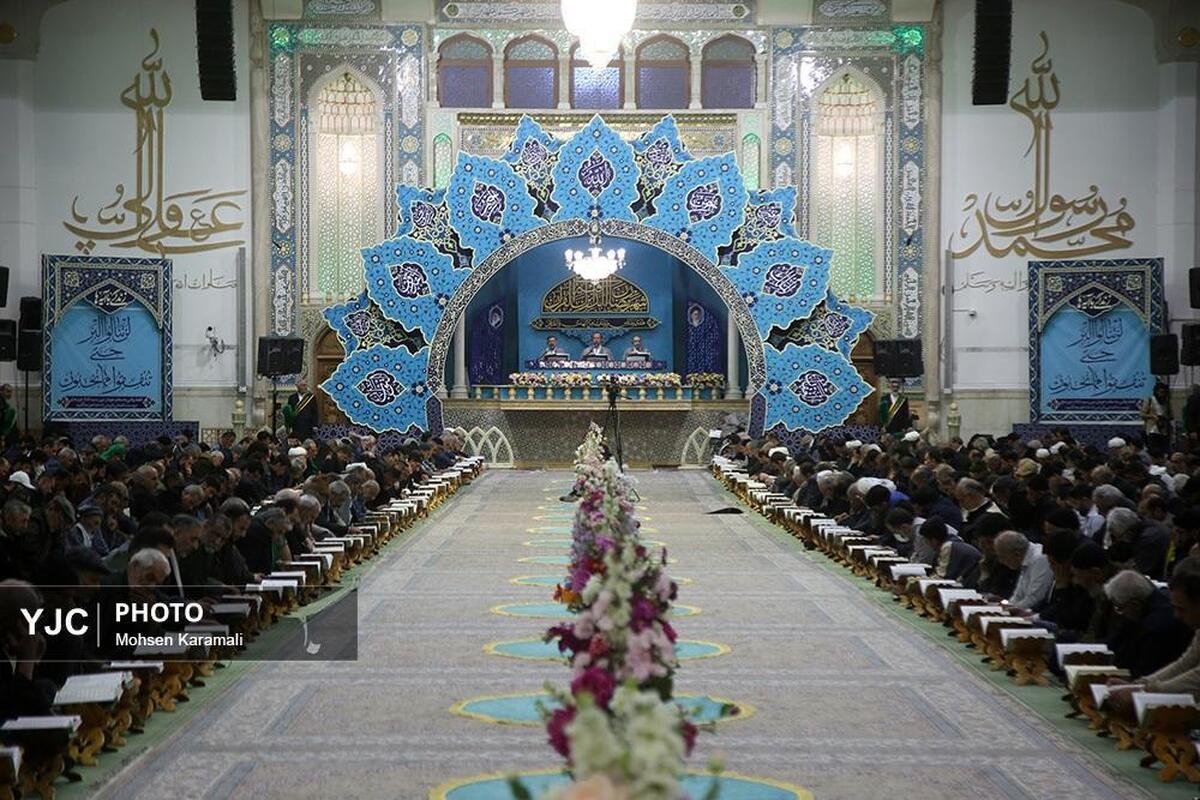 احیای شب بیست و یکم ماه مبارک رمضان در حرم حضرت معصومه (س)