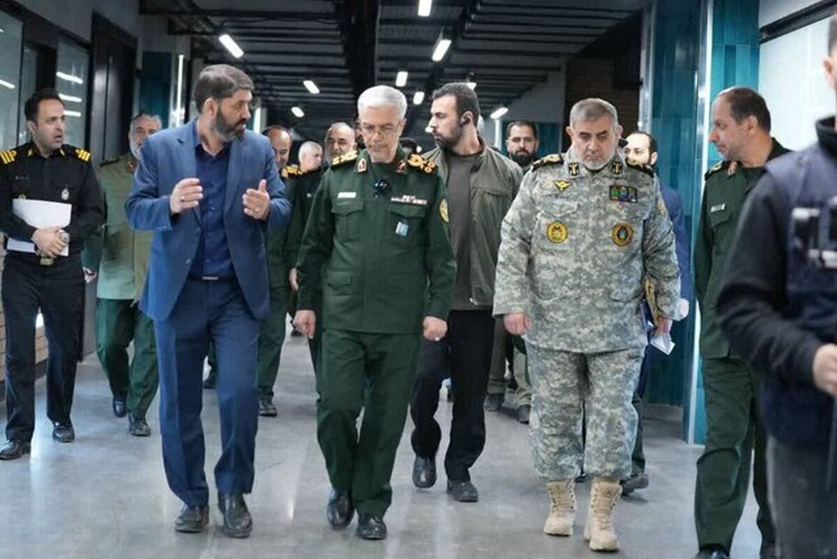 سرلشکر باقری: قاطعانه هشدار می‌دهیم + فیلم