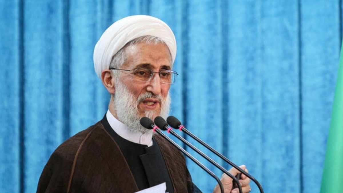 مروری بر حادثه تروریستی نماز جمعه تهران در سال ۶۳ + فیلم