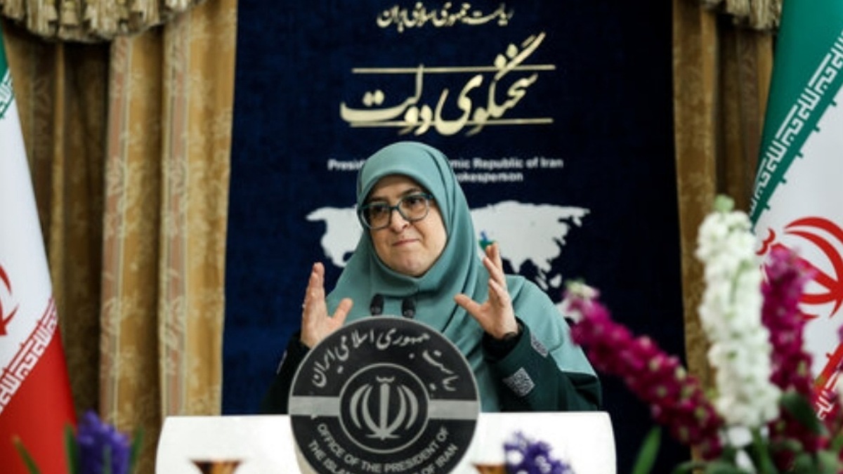 مراسم تحویل سال ۱۴۰۴ در حرم حضرت معصومه (س)