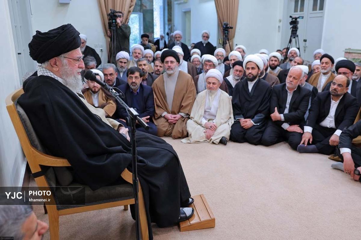 دیدار رمضانی دانشجویان با رهبر انقلاب اسلامی
