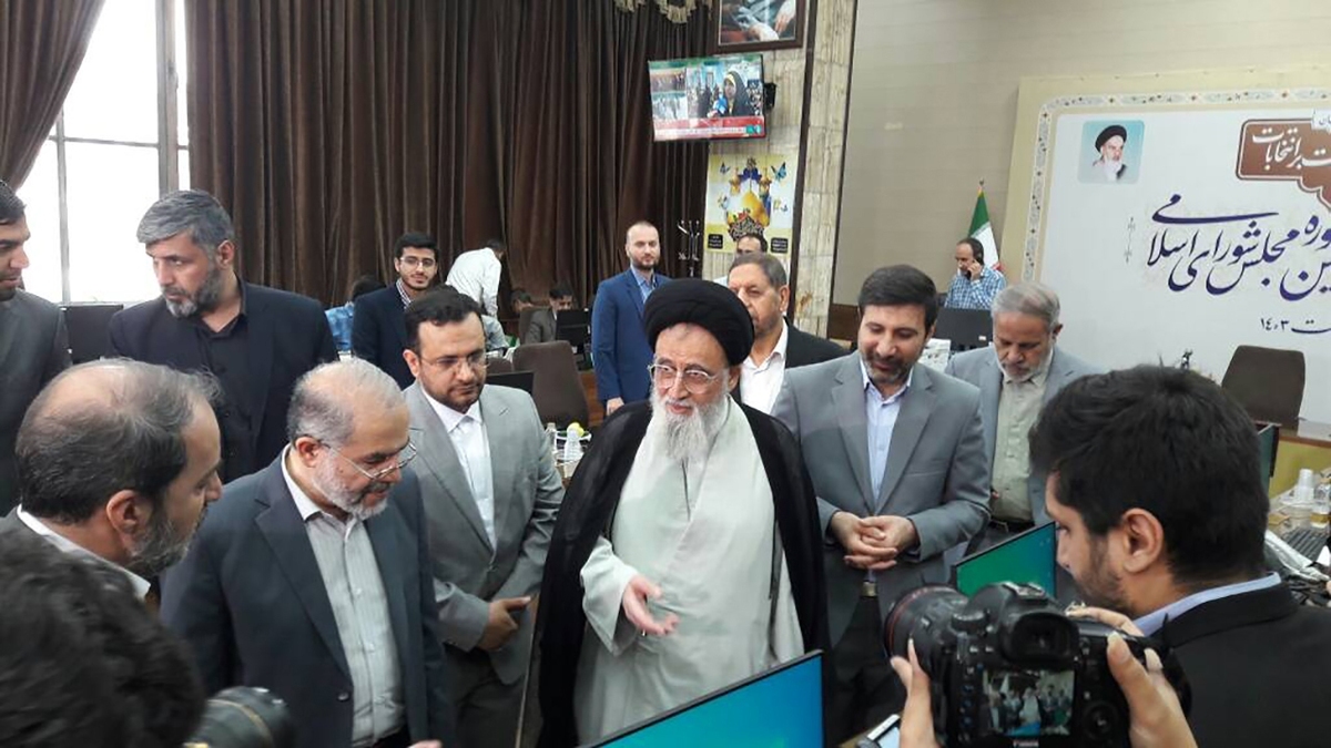 حضور رهبر انقلاب در انتخابات ۲۱ اردیبهشت ۱۴۰۳