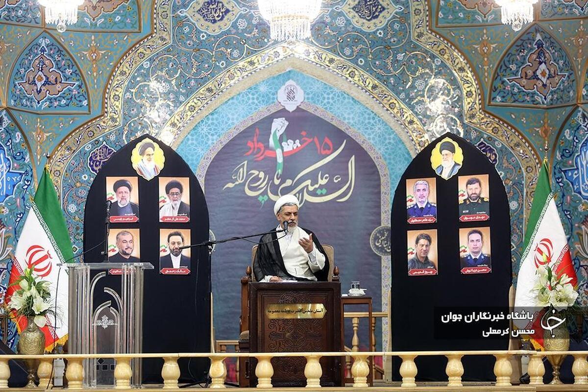 برپایی دسته عزای خادمان حرم بانوی کرامت در سالروز شهادت امام جواد (ع)