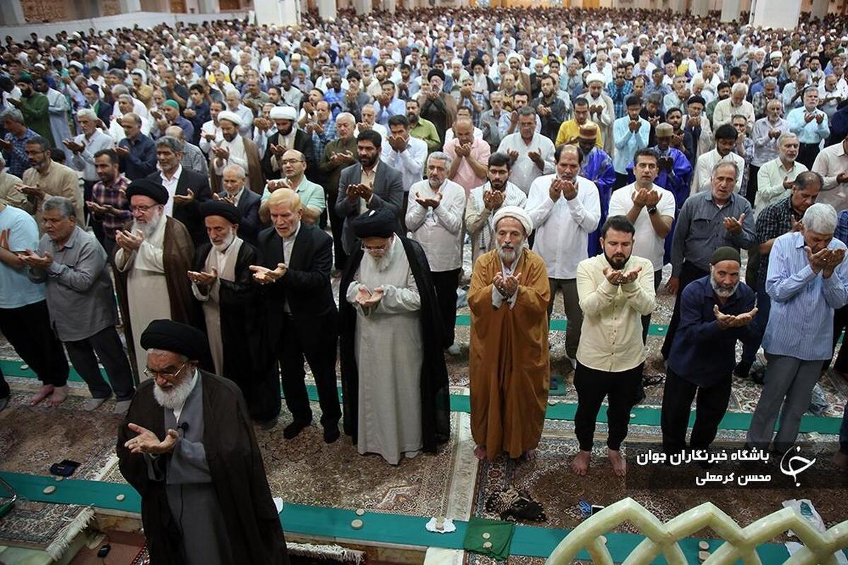 آیین سیاهپوشی حرم مطهر بانوی کرامت در آستانه آغاز ماه محرم