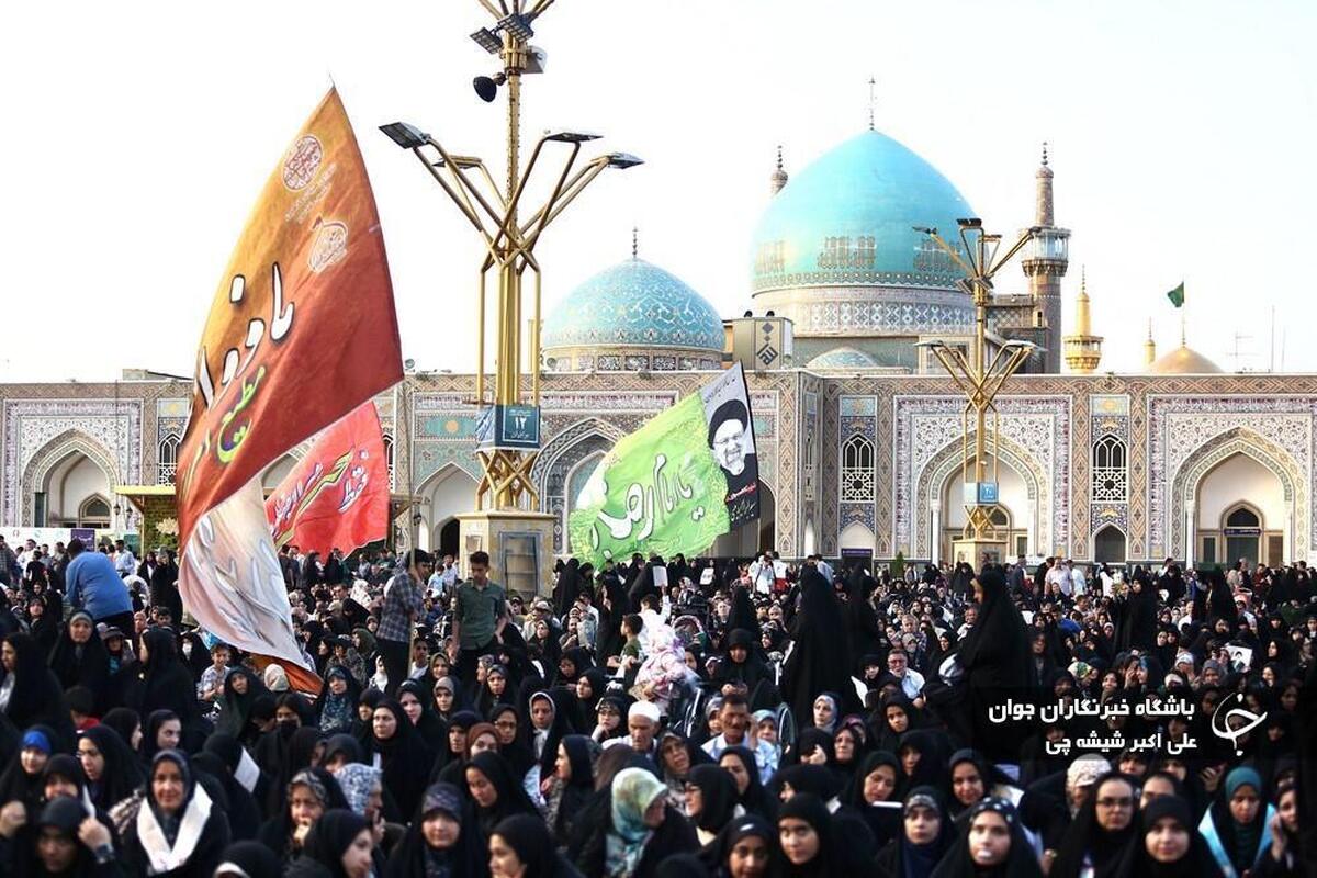 مراسم گرامیداشت اولین سالگرد شهدای خدمت در حرم مطهر رضوی