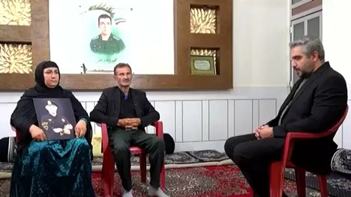 گفتگوی بدون تعارف با خانواده شهید شادمانی + فیلم
