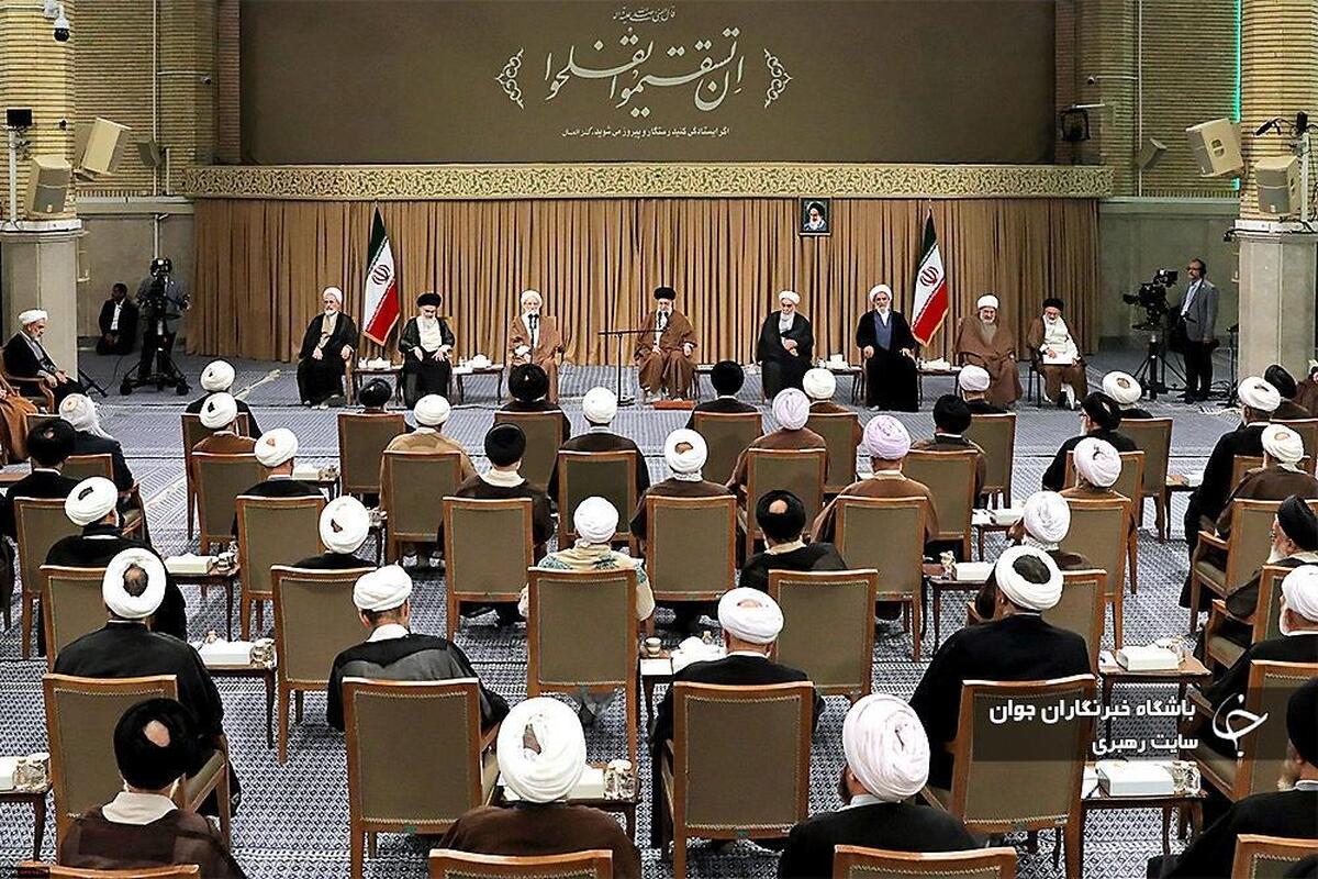افتتاحیه سومین اجلاسیه ششمین دوره مجلس خبرگان رهبری در قم