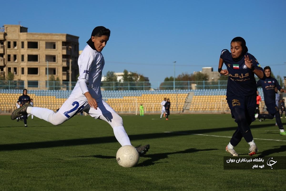 لیگ برتر فوتبال بانوان / پاس - پرسپولیس