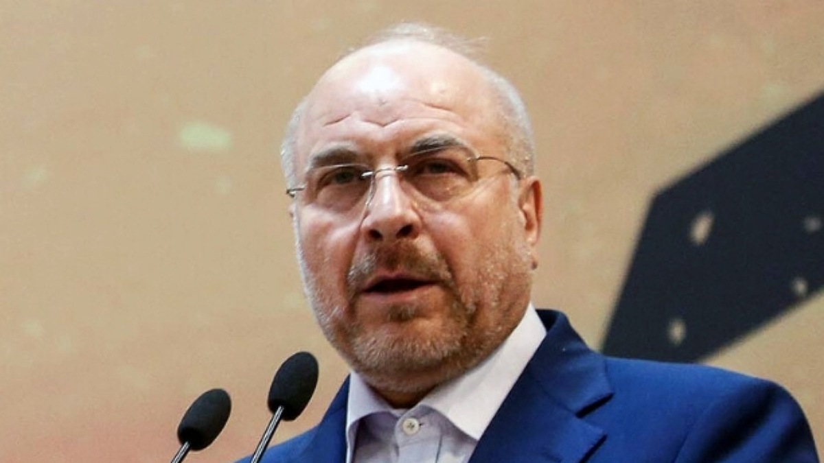 مراسم وداع با پیکر مطهر شهدای گمنام در تهران