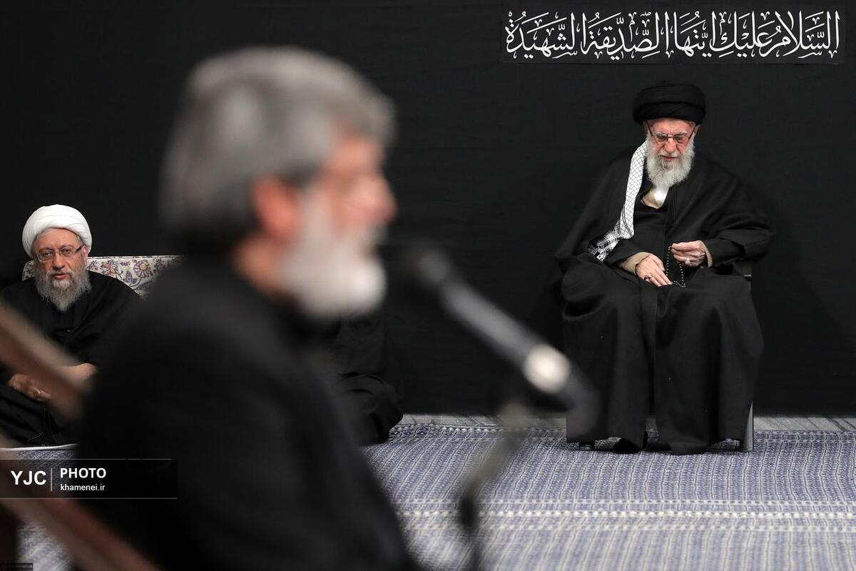 دیدار هزاران نفر از مداحان و شاعران اهل‌بیت (ع) با رهبر انقلاب