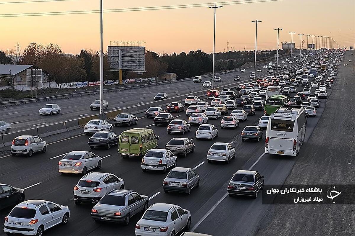 کشف و جمع آوری دستگاه‌های استخراج بیت‌کوین در استان البرز
