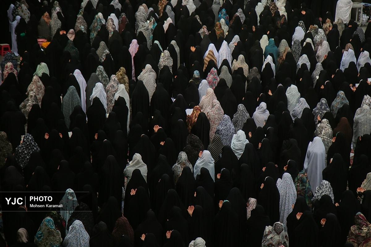 نماز عید فطر در امامزادگان سید جعفر و حمیده خاتون باغ فیض