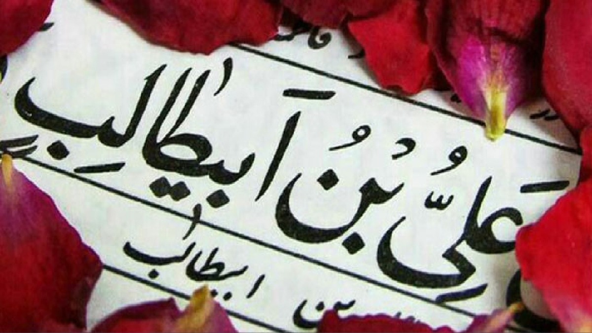 تلاوت فرازی از مناجات حضرت علی (ع) توسط نابینایی که حافظ کل قرآن است + فیلم