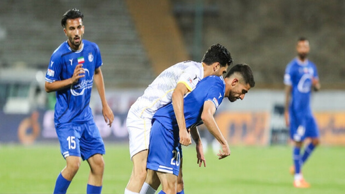 لیگ برتر فوتبال / آلومینیوم اراک - پرسپولیس تهران