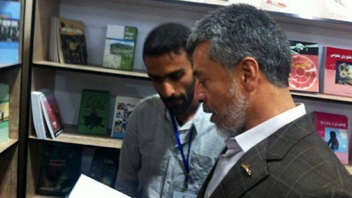 بازدید رئیس جمهور از نمایشگاه کتاب + فیلم