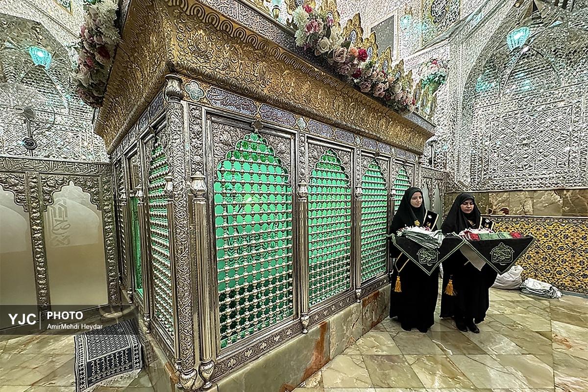 آیین غبارروبی ضریح مطهر آستان مقدس امامزاده صالح (ع)