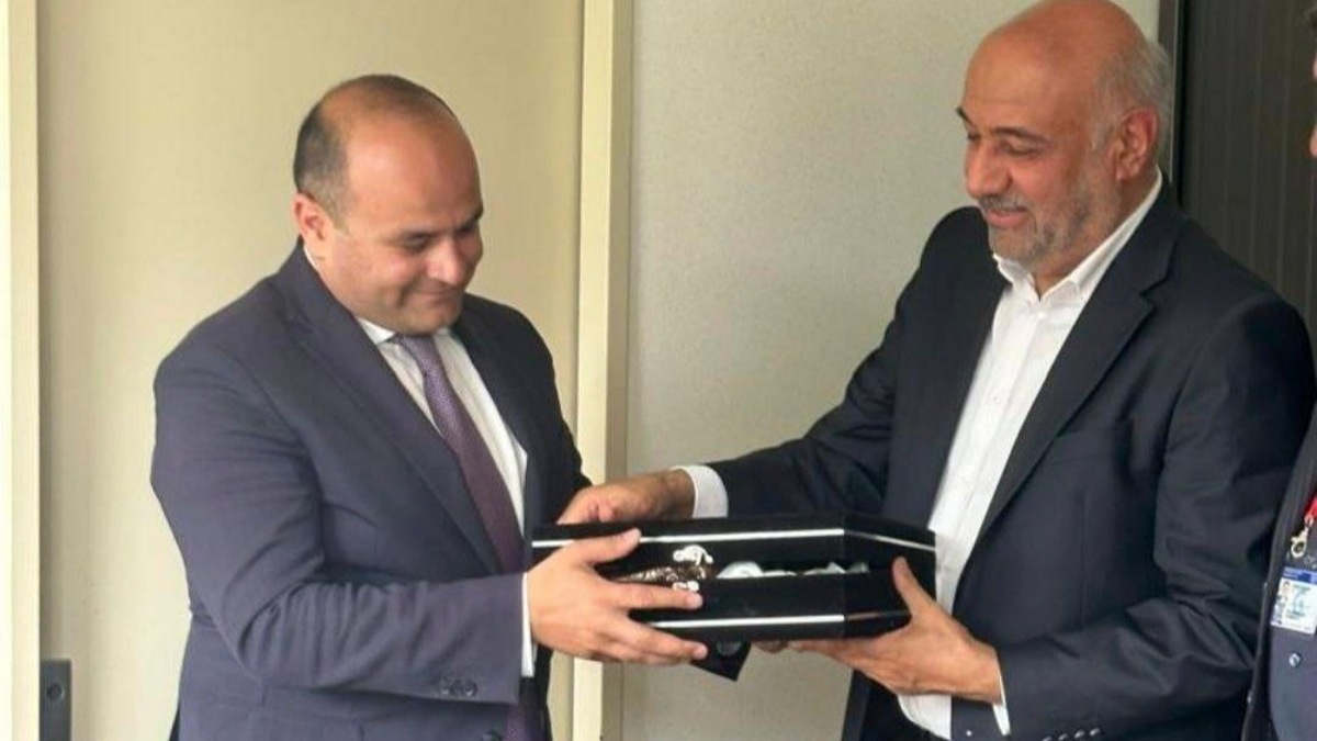 درگیری نمایندگان پارلمان ارمنستان حین برگزاری یک نشست فوق‌العاده + فیلم