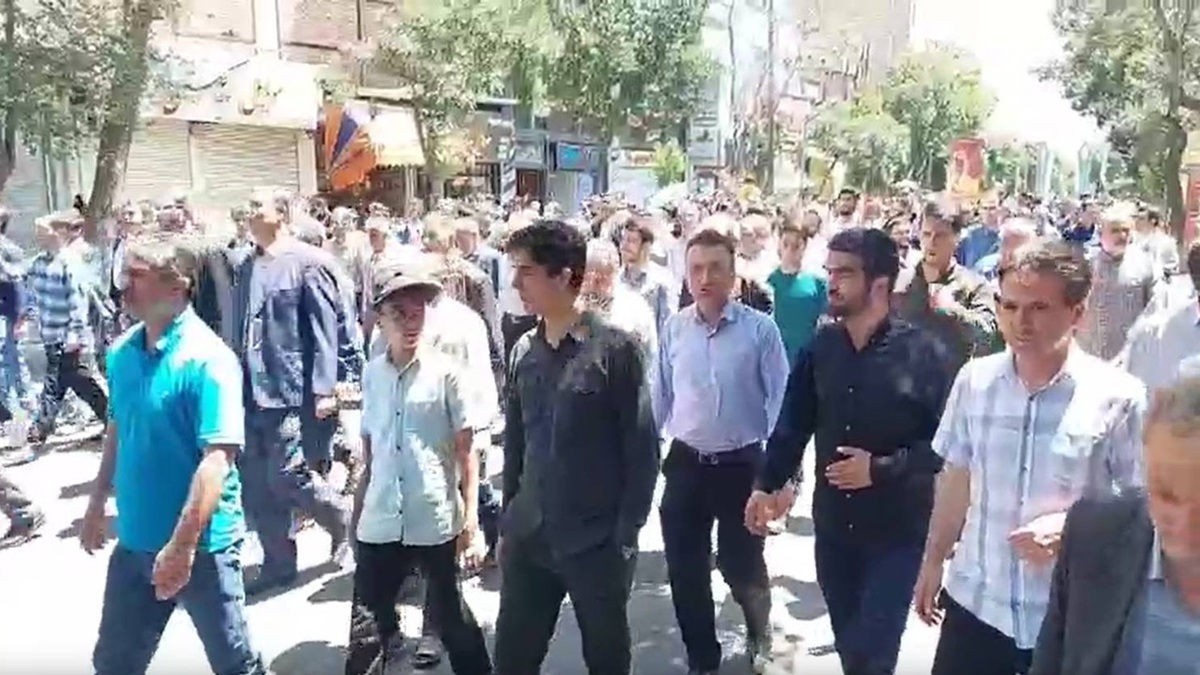 راهپیمایی جمعه‌های خشم و نصر تهران - ۱