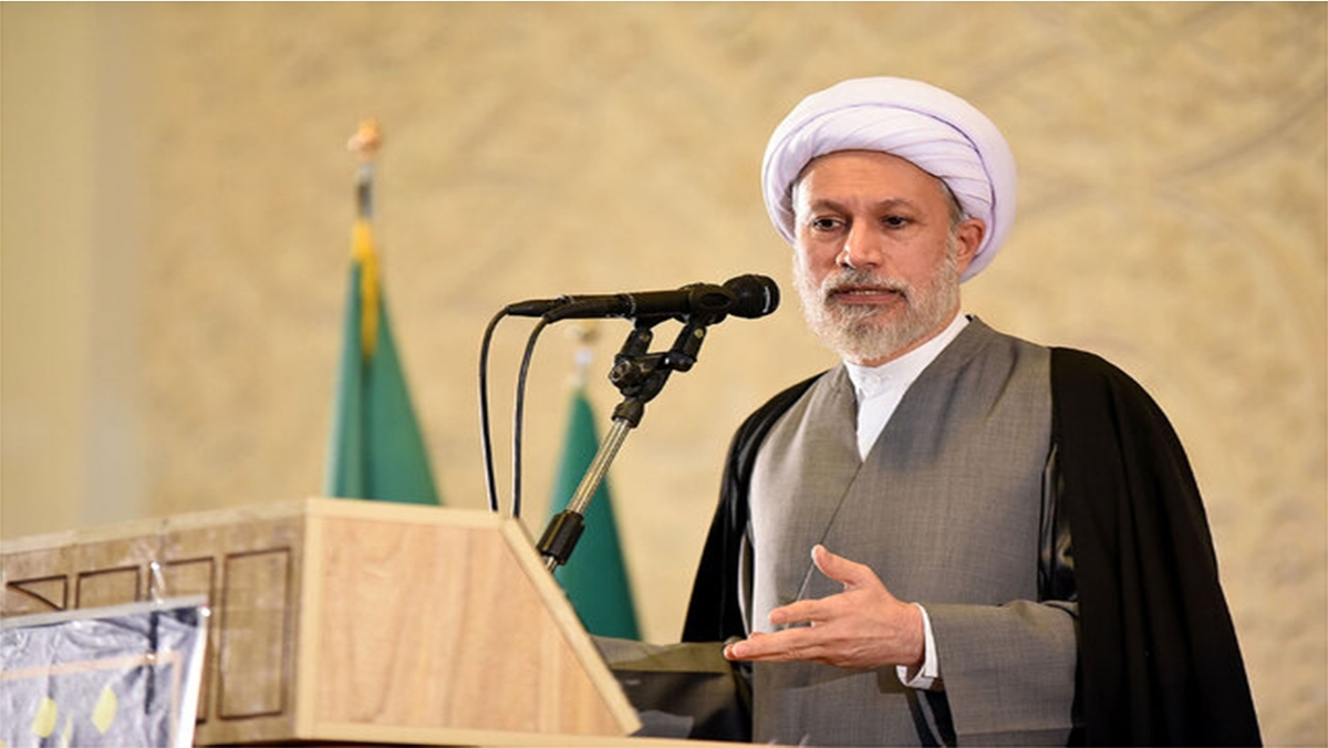 آماده‌سازی بزرگترین اثر نقاشی خط جهان اسلام در تهران + فیلم