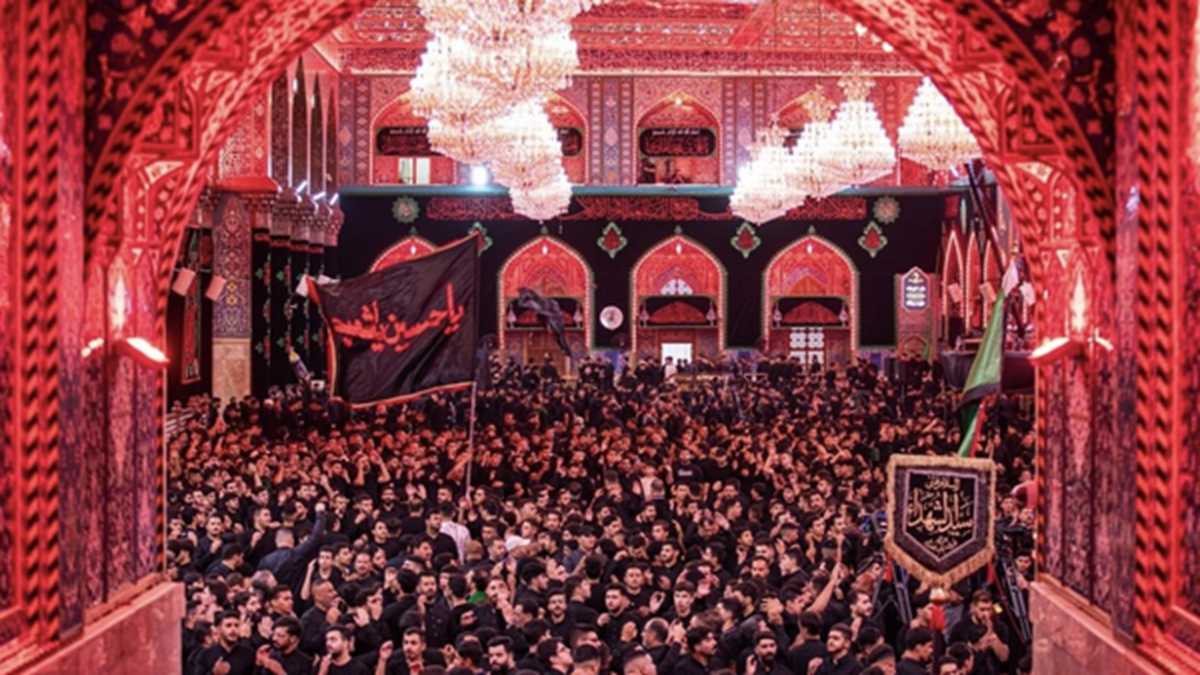 کمپین «Who is Hussain»در منهتن نیویورک با حضور عزاداران برگزار شد + فیلم