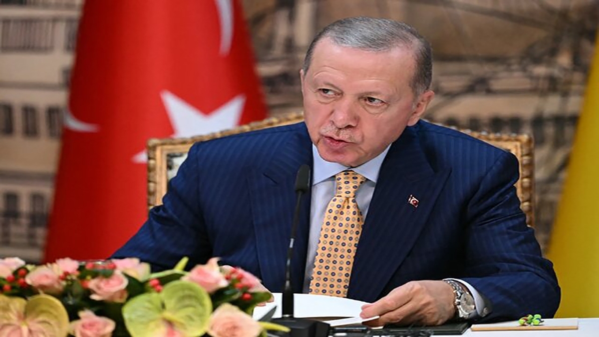 کودک لبنانی که بر اثر انفجار پیجر‌ها مجروح شد + فیلم