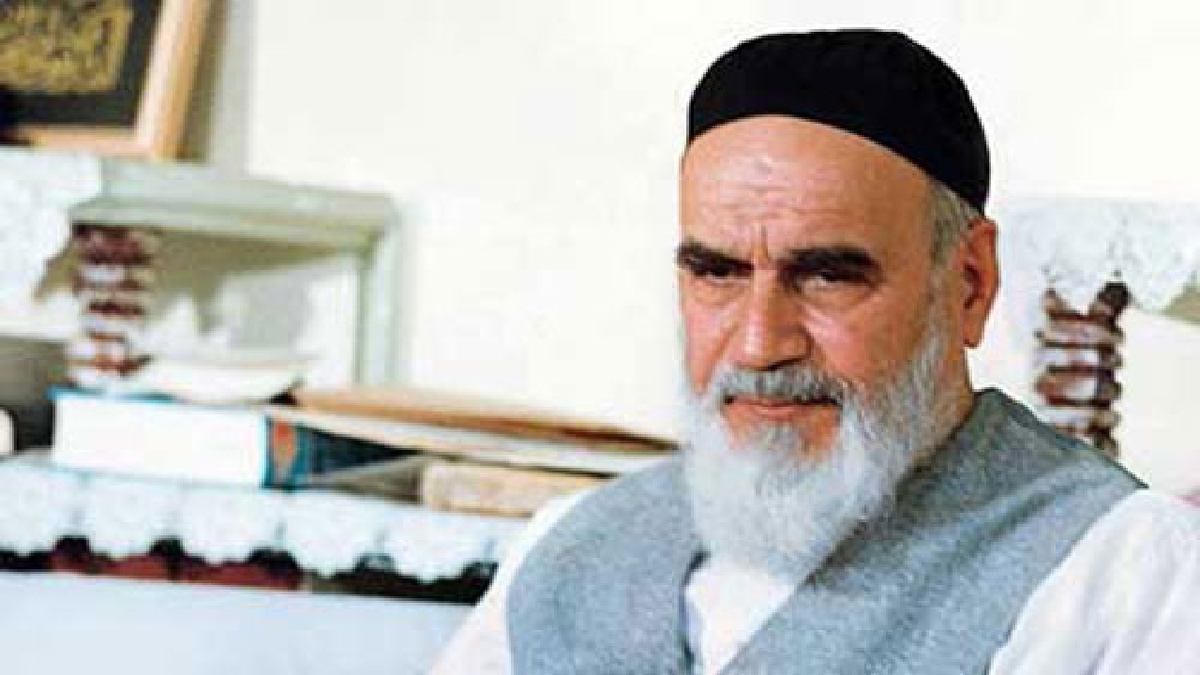 سخنان امام خمینی (ره) درباره توطئه آمریکا + فیلم