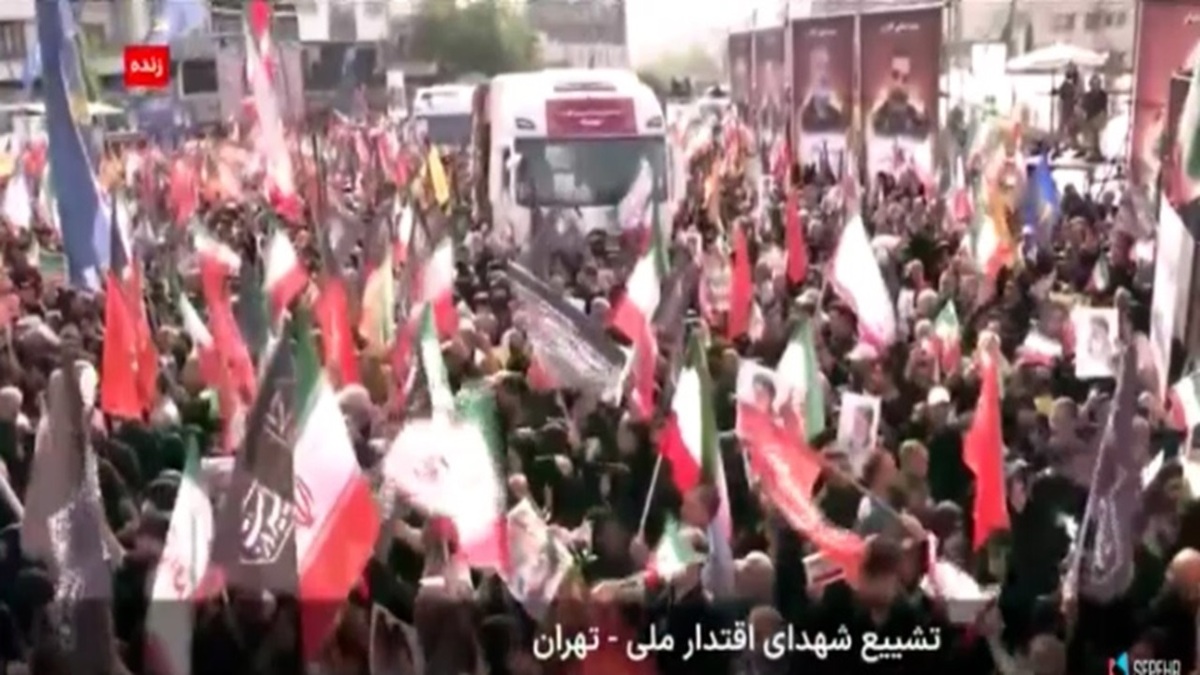 تایم‌لپس کوتاه از مراسم تشییع پیکر شهدای اقتدار