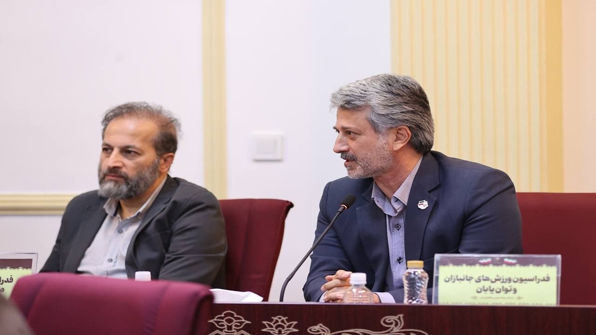 هنرنمایی یک مرد بدون دست چینی + فیلم
