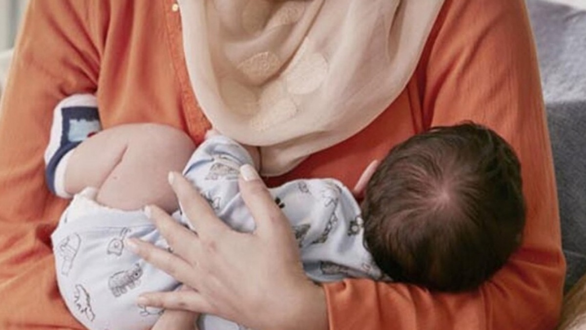 گرسنگی نوزادان، مرگ انسانیت + فیلم